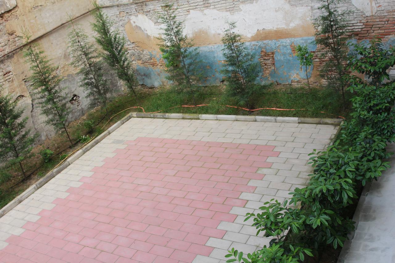 Salounique Lux Apartment Tbilisi Buitenkant foto